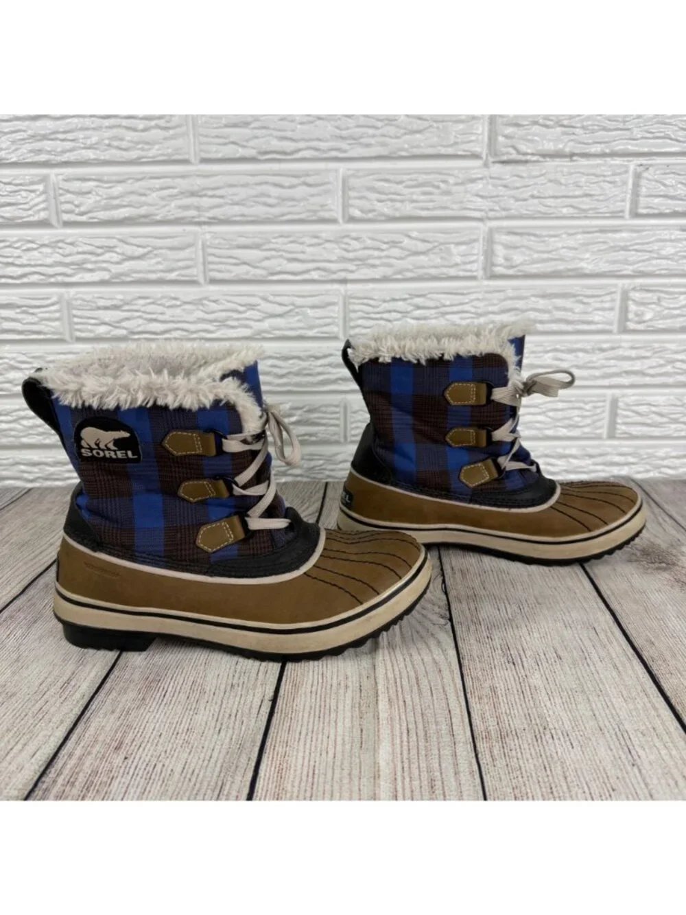 Sorel Tivoli Plaid Snow Boots Blue Black Checkered Pattern Waterproof Size 7.5